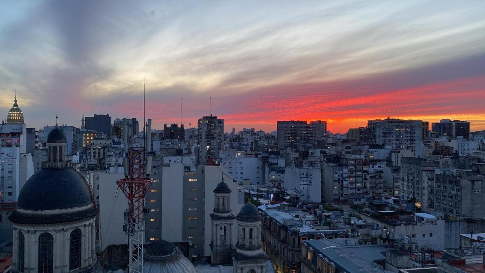 Centrico, Ideal Parejas, Vista Panoramica, Con Piscina Buenos Aires Luaran gambar