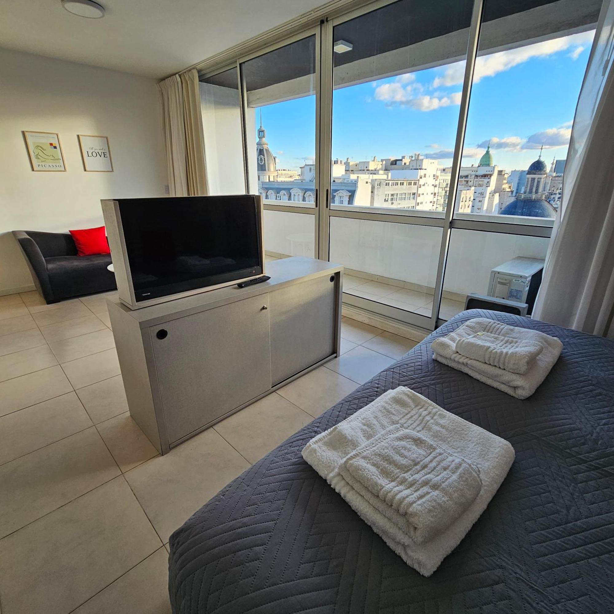 Centrico, Ideal Parejas, Vista Panoramica, Con Piscina Buenos Aires Bilik gambar