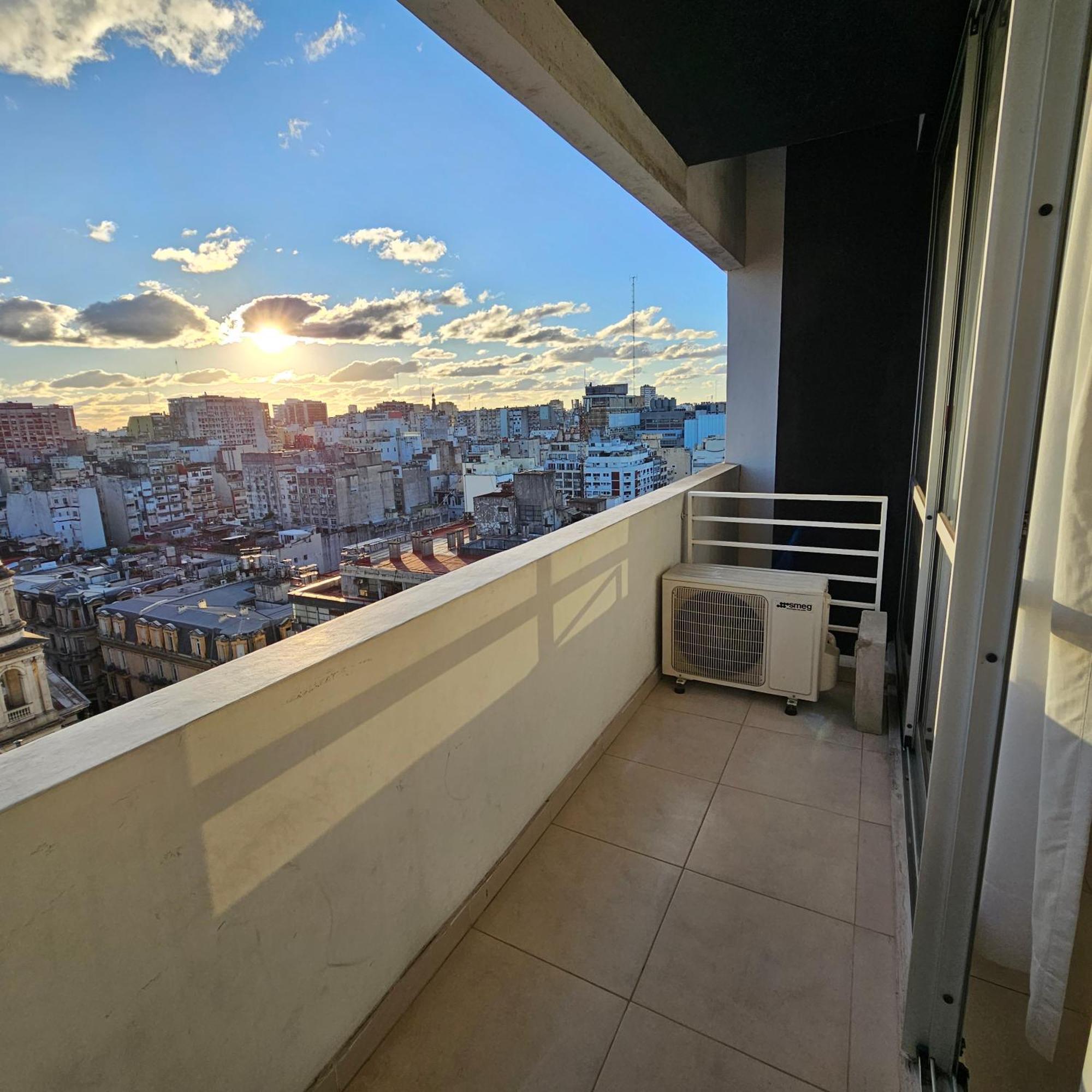 Centrico, Ideal Parejas, Vista Panoramica, Con Piscina Buenos Aires Bilik gambar