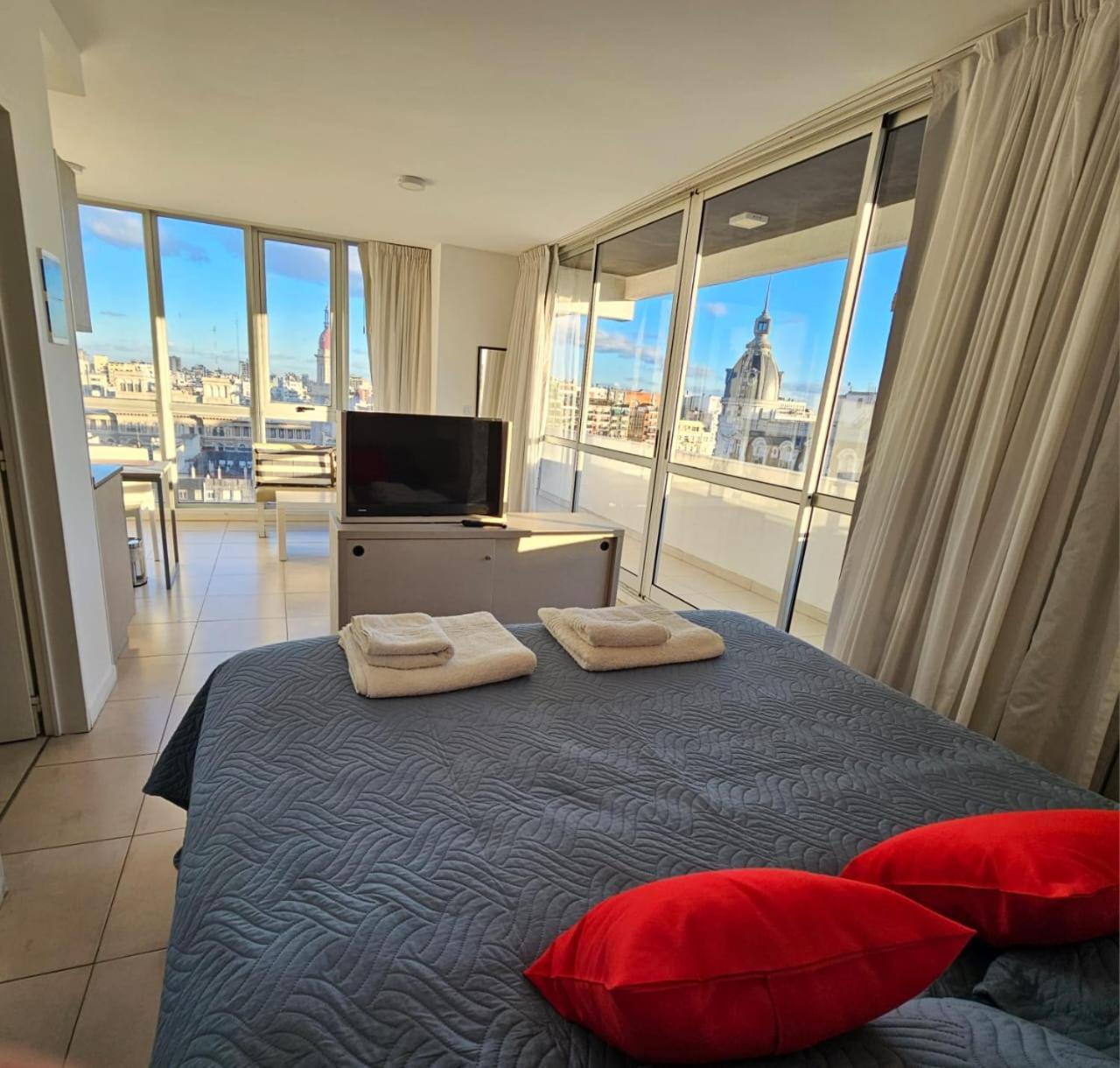 Centrico, Ideal Parejas, Vista Panoramica, Con Piscina Buenos Aires Luaran gambar